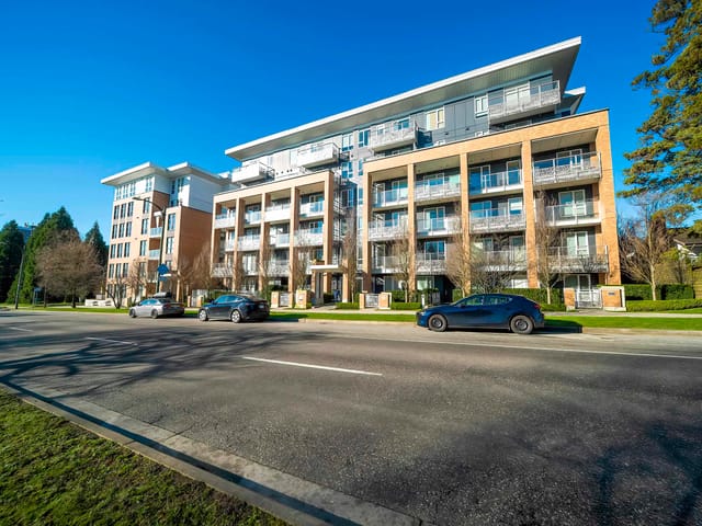 Apartment for sale in Vancouver, Vancouver West, 208 6933 Cambie Street, 263114380 | Realtylink.org