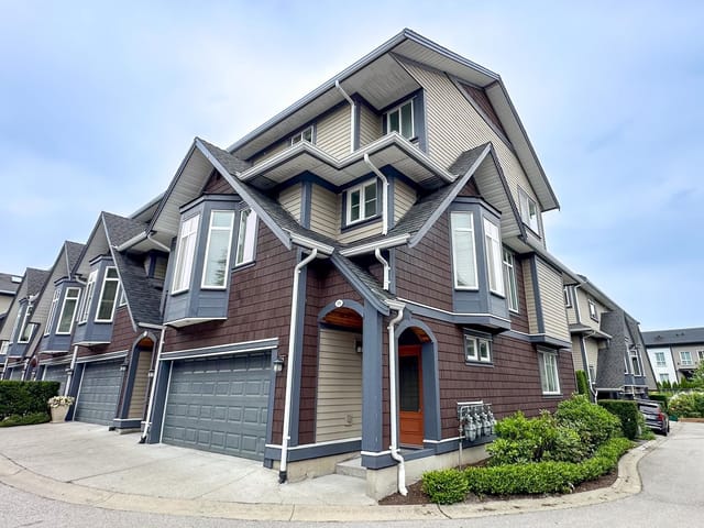 Townhouse for sale in Surrey, South Surrey White Rock, 25 15977 26 Avenue, 263114381 | Realtylink.org