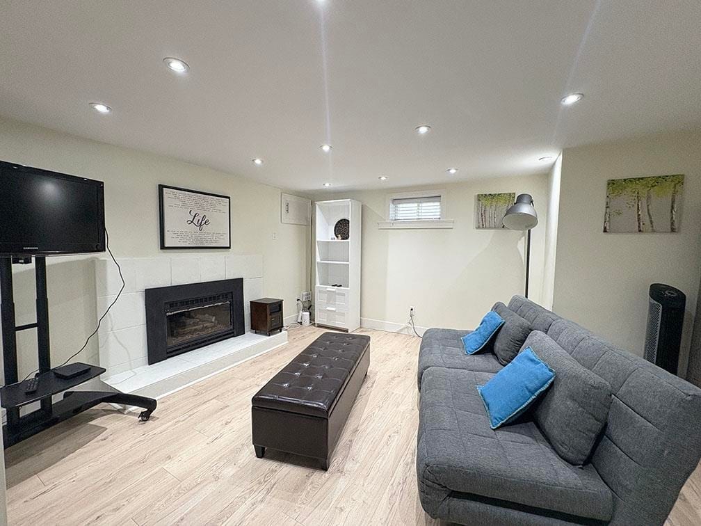 House for rent in White Rock, South Surrey White Rock, 13220 16 Avenue, 263114392 | Realtylink.org