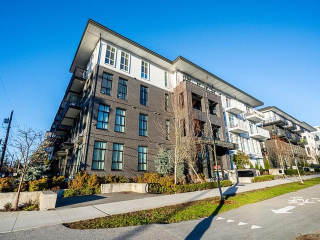 Apartment for sale in Surrey, North Surrey, 207 13929 105a Avenue, 263114400 | Realtylink.org