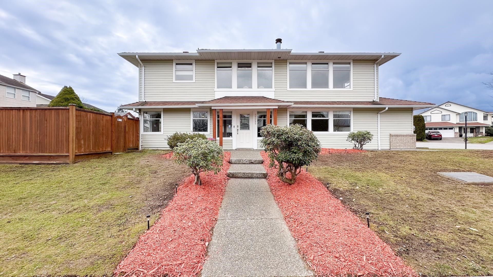 House for sale in Pitt Meadows, Pitt Meadows, 12055 Chestnut Crescent, 263114424 | Realtylink.org