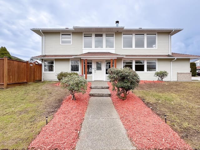 House for sale in Pitt Meadows, Pitt Meadows, 12055 Chestnut Crescent, 263114424 | Realtylink.org