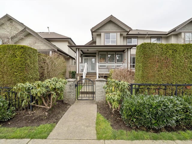 Townhouse for sale in Surrey, Surrey, 11 8250 158 Street, 263114440 | Realtylink.org