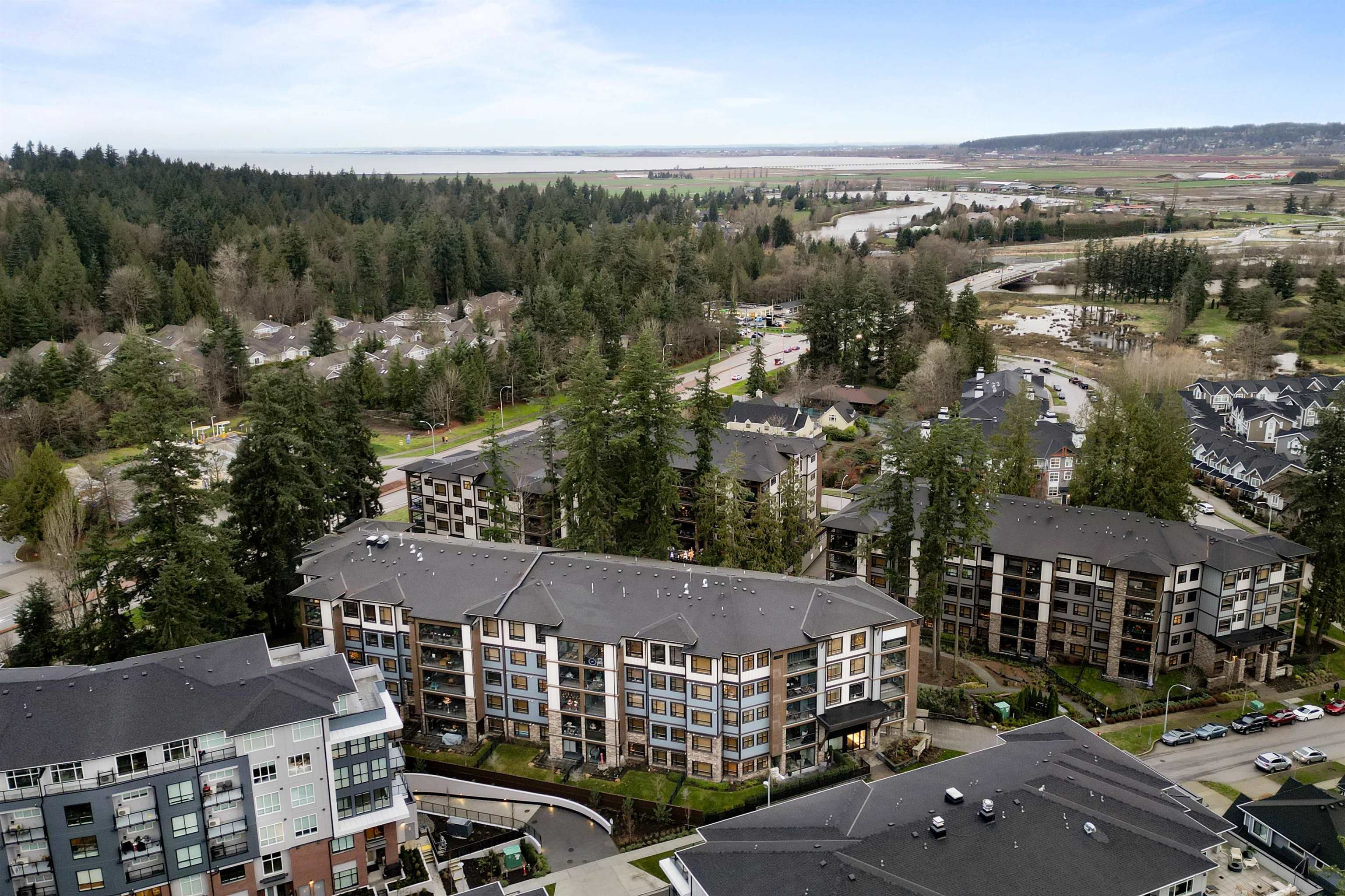 Apartment for sale in Surrey, South Surrey White Rock, 511 3535 146a Street, 263114476 | Realtylink.org