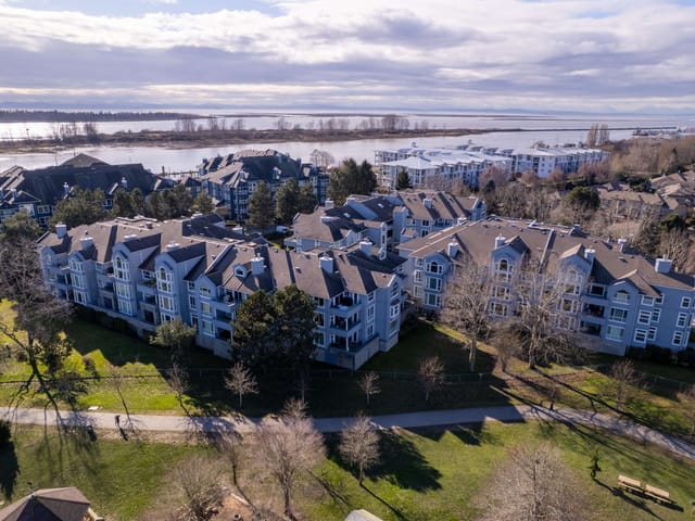 Apartment for sale in Richmond, Richmond, 221 12873 Railway Avenue, 263114501 | Realtylink.org