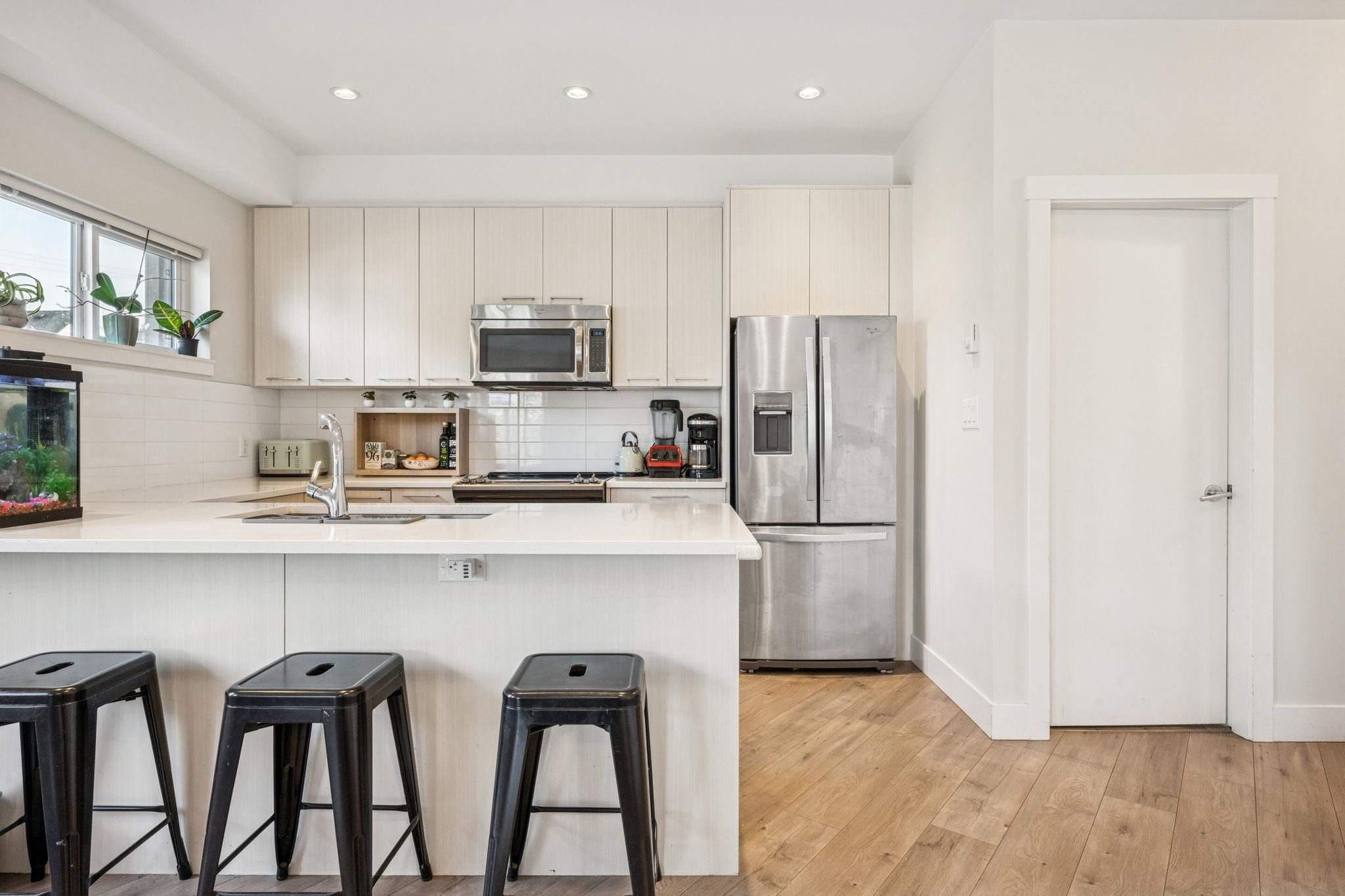 Townhouse for sale in Burnaby, Burnaby North, 205 7180 Barnet Road, 263114557 | Realtylink.org