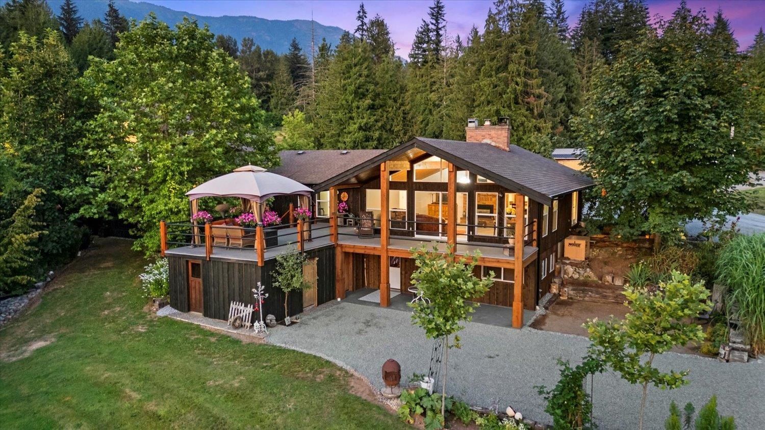 House for sale in Chilliwack, Sardis, 49825 Larsen Road, 263114666 | Realtylink.org