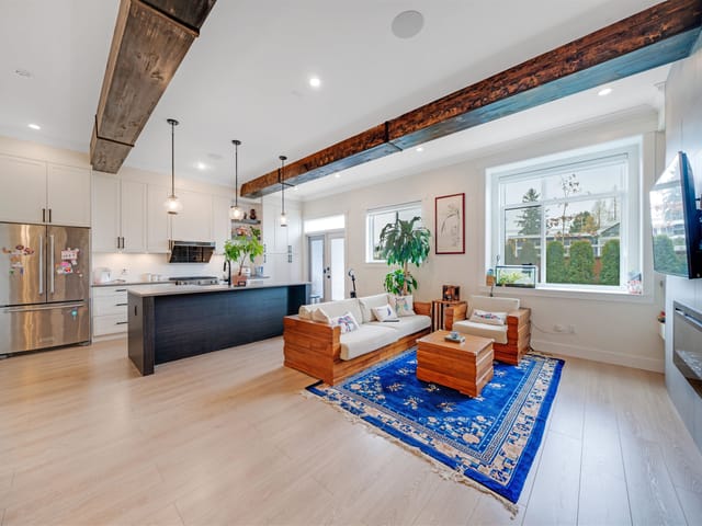 Townhouse for sale in Surrey, South Surrey White Rock, 8 1454 162b Street, 263114688 | Realtylink.org