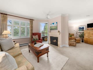 Apartment for sale in North Vancouver, North Vancouver, 212 2800 Chesterfield Avenue, 263114716 | Realtylink.org