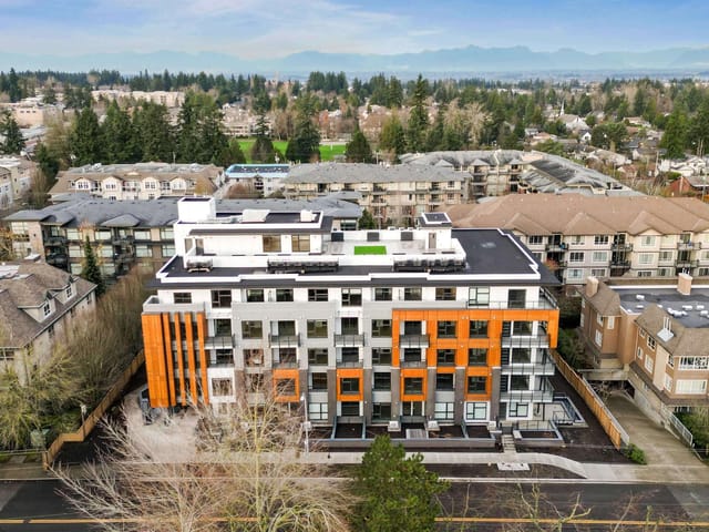 Apartment for rent in Surrey, South Surrey White Rock, 15353 17th Avenue, 263114773 | Realtylink.org