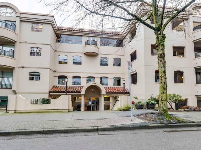 Apartment for sale in Vancouver, Vancouver West, 118 1869 Spyglass Place, 263114778 | Realtylink.org