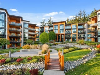 Apartment for sale in White Rock, South Surrey White Rock, 208 14855 Thrift Avenue, 263115015 | Realtylink.org