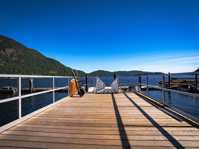 House for sale in North Vancouver, North Vancouver, 6 Brighton Beach, 263115045 | Realtylink.org