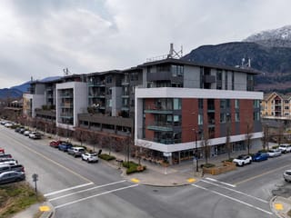 Apartment for sale in Squamish, Squamish, 611 37881 Cleveland Avenue, 263115058 | Realtylink.org