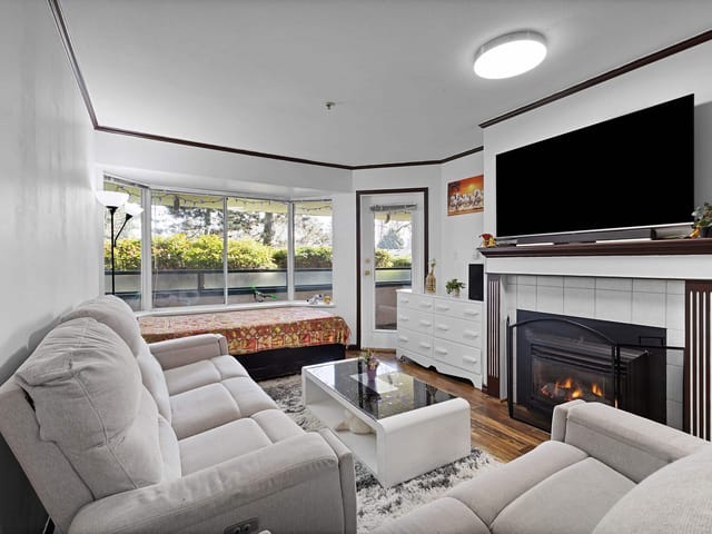 Apartment for sale in Abbotsford, Abbotsford, 116 2962 Trethewey Street, 263115099 | Realtylink.org