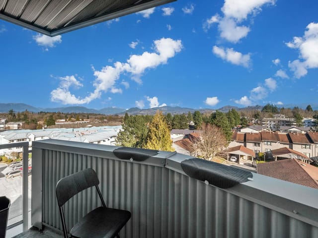 Apartment for sale in Abbotsford, Abbotsford, 601 32838 Landeau Place, 263115125 | Realtylink.org