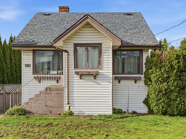 House for sale in New Westminster, New Westminster, 215 Eighth Avenue, 263115139 | Realtylink.org