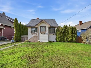 House for sale in New Westminster, New Westminster, 215 Eighth Avenue, 263115139 | Realtylink.org
