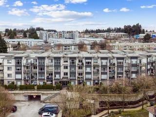 Apartment for sale in Abbotsford, Abbotsford, 215 2943 Nelson Place, 263115143 | Realtylink.org