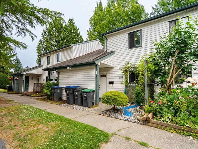 Townhouse for sale in Surrey, Surrey, 18 6613 138 Street, 263115196 | Realtylink.org