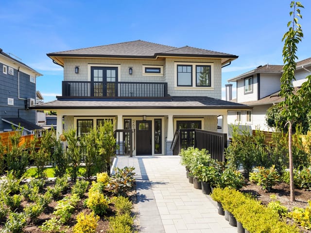 1/2 Duplex for sale in North Vancouver, North Vancouver, 261 W 6th Street, 263115247 | Realtylink.org