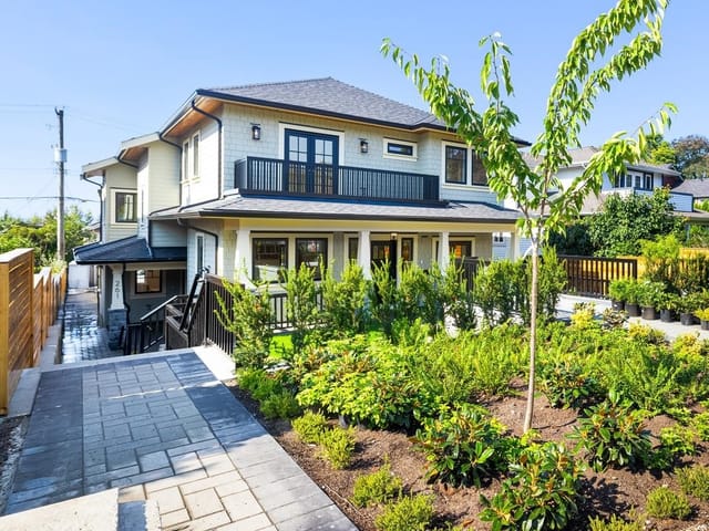 1/2 Duplex for sale in North Vancouver, North Vancouver, 261 W 6th Street, 263115247 | Realtylink.org