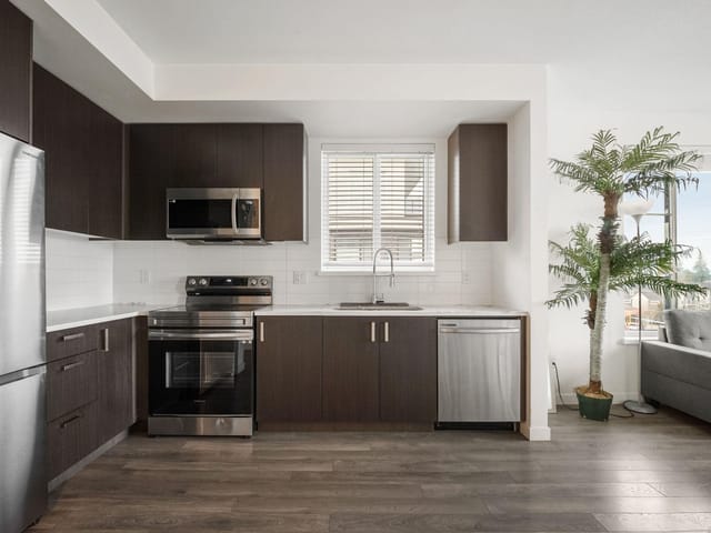 Apartment for sale in Surrey, Surrey, 501 15858 Fraser Highway, 263115269 | Realtylink.org