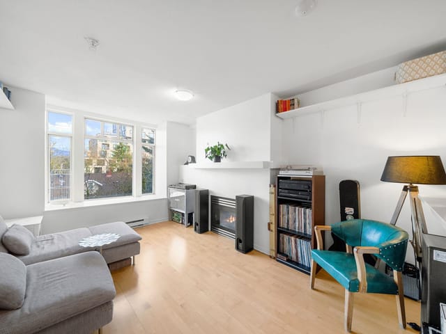 Townhouse for sale in Vancouver, Vancouver West, 301 3727 W 10 Avenue, 263115277 | Realtylink.org