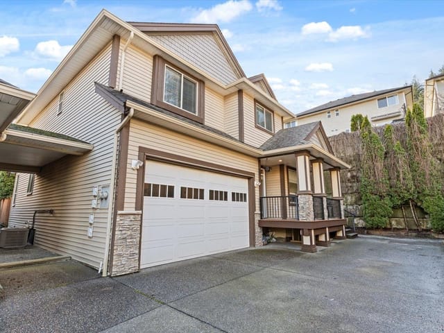 House for sale in Chilliwack, Sardis, 1 46212 Kermode Crescent, 263115305 | Realtylink.org