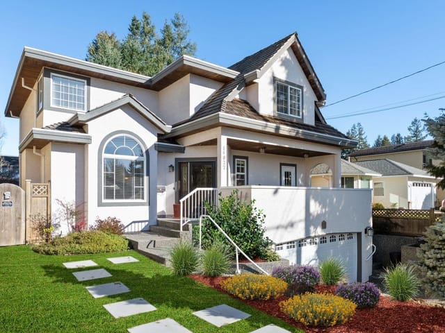 House for sale in White Rock, South Surrey White Rock, 14027 Blackburn Avenue, 263115323 | Realtylink.org