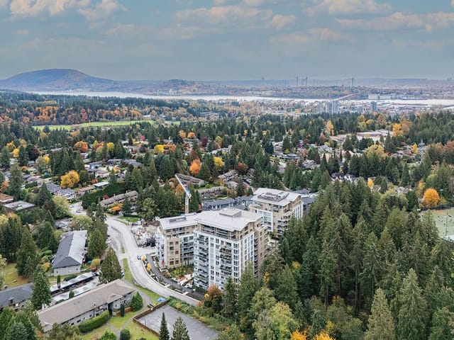 Apartment for sale in Vancouver, North Vancouver, 104 2375 Emery Court, 263115362 | Realtylink.org