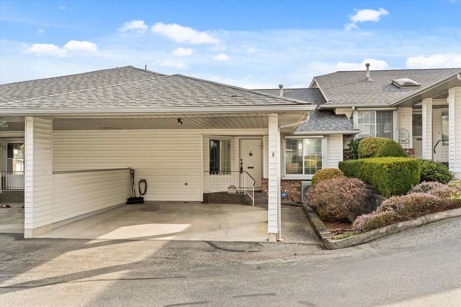 Townhouse for sale in Abbotsford, Abbotsford, 2 3055 Trafalgar Street, 263115402 | Realtylink.org