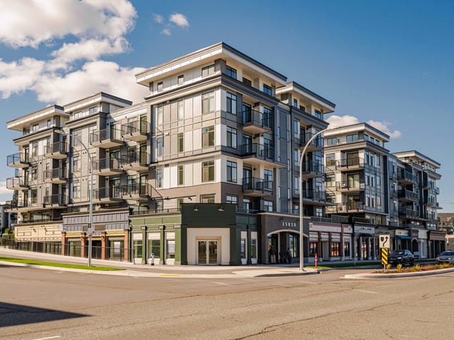 Apartment for sale in Abbotsford, Abbotsford, 306 33820 South Fraser Way, 263115408 | Realtylink.org