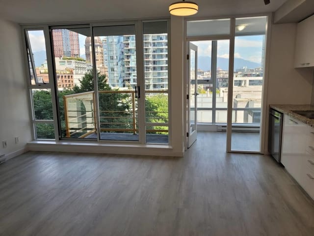 Apartment for rent in Vancouver, Vancouver West, 131 Regiment Square, 263115423 | Realtylink.org