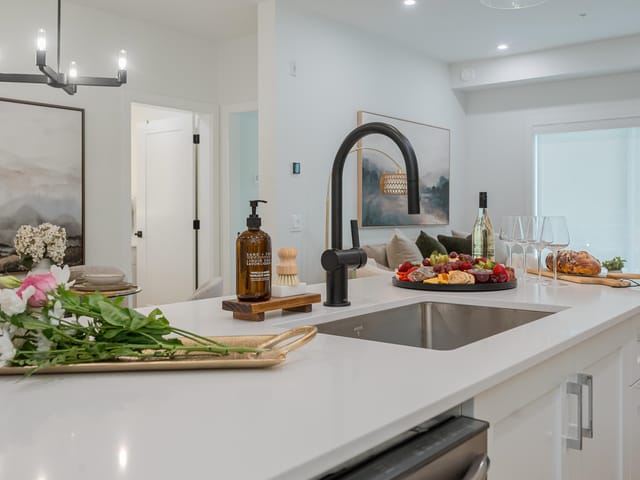 Apartment for sale in Chilliwack, Sardis, 201 46185 Thomas Road, 263115454 | Realtylink.org