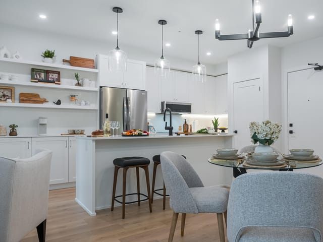 Apartment for sale in Chilliwack, Sardis, 310 46185 Thomas Road, 263115468 | Realtylink.org