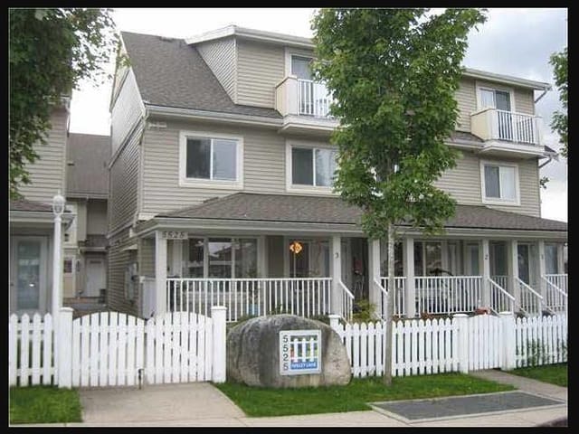 Townhouse for sale in Burnaby, Burnaby South, 3 5525 Halley Avenue, 263115472 | Realtylink.org