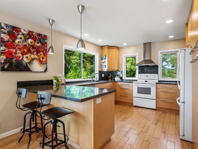 House for sale in Coquitlam, Coquitlam, 935 Stardale Avenue, 263115511 | Realtylink.org