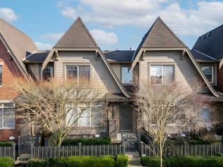 Townhouse for sale in Surrey, South Surrey White Rock, 16454 25 Avenue, 263115515 | Realtylink.org