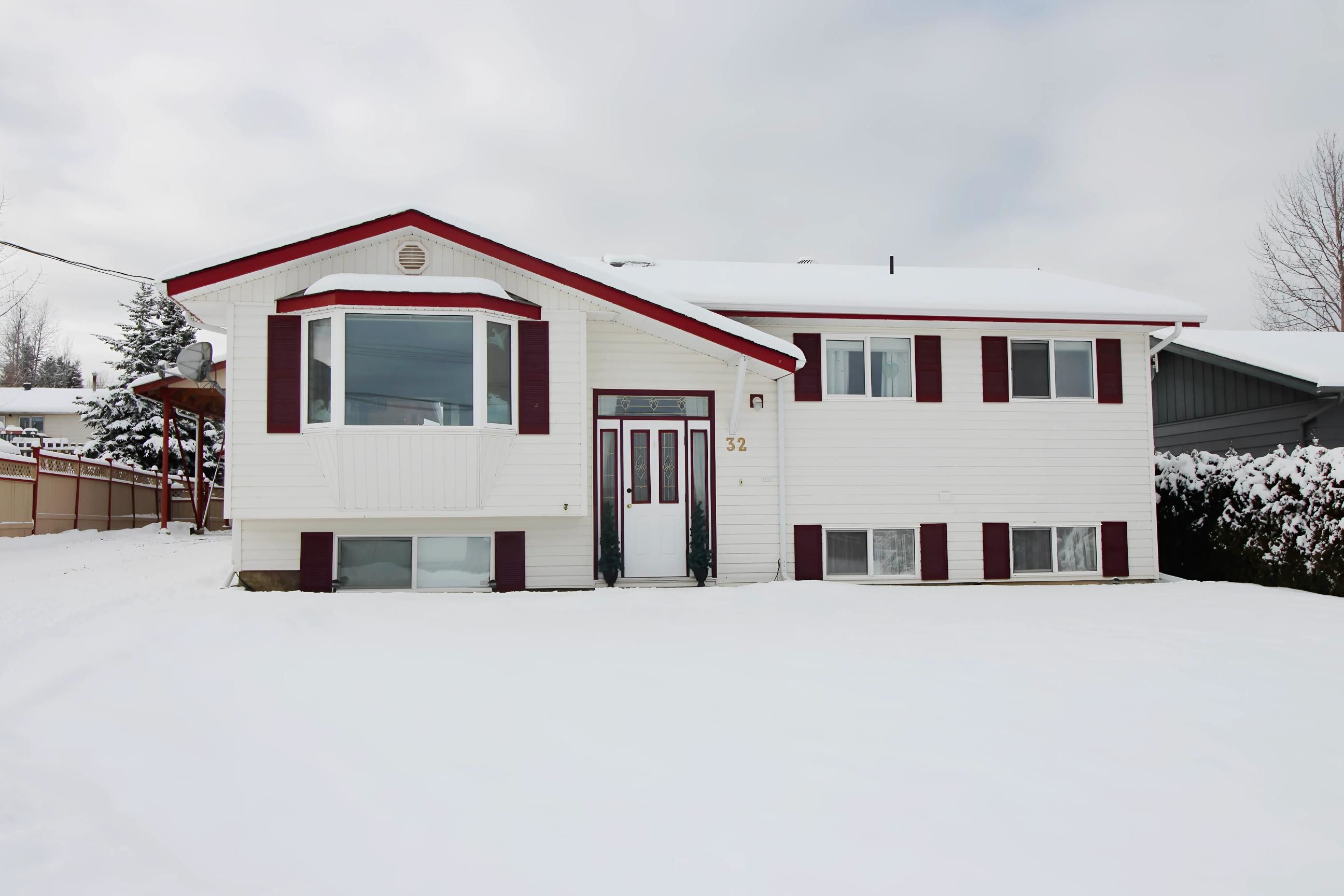 House for sale in Granisle, Houston, 32 Morrison Street, 263115563 | Realtylink.org