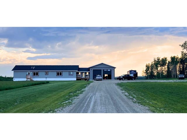 Manufactured Home for sale in Cecil lake, Fort St. John, B 13491 Golata Creek Road, 263115612 | Realtylink.org
