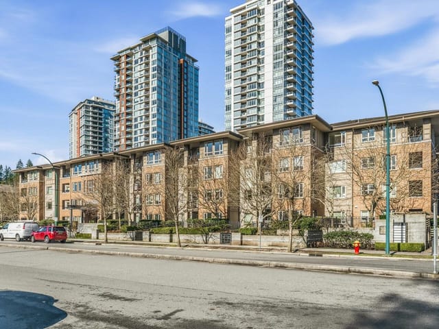 Apartment for sale in Coquitlam, Coquitlam, 206 3105 Lincoln Avenue, 263115699 | Realtylink.org