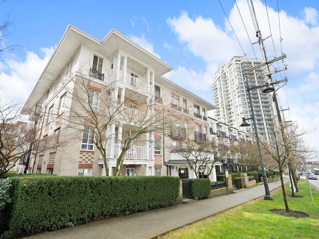Apartment for sale in Coquitlam, Coquitlam, 417 608 Como Lake Avenue, 263115717 | Realtylink.org