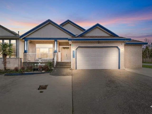 House for sale in Surrey, Surrey, 14015 82 Avenue, 263115746 | Realtylink.org