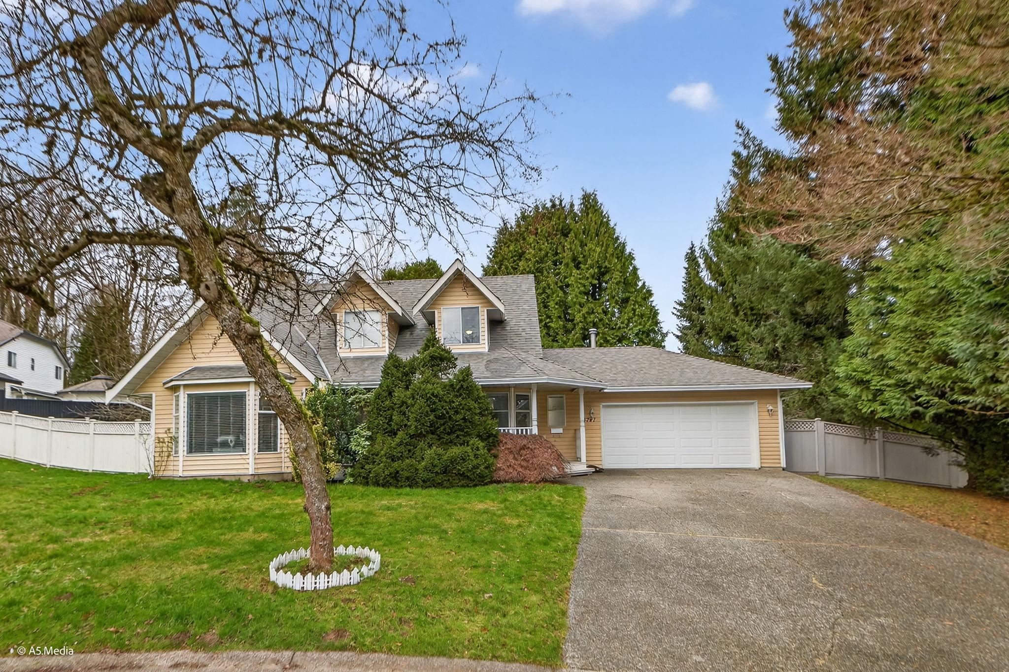 House for sale in Surrey, Surrey, 13747 63a Avenue, 263115892 | Realtylink.org