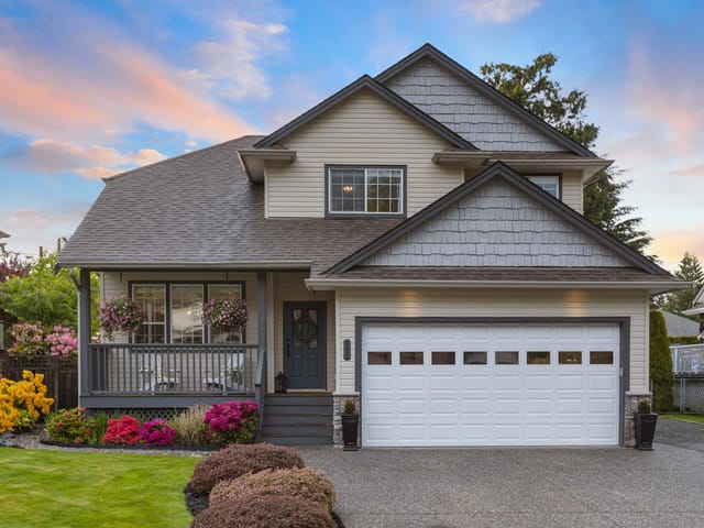 House for sale in Harrison Hot Springs, Harrison Lake, 511 Cottonwood Avenue, 263115911 | Realtylink.org