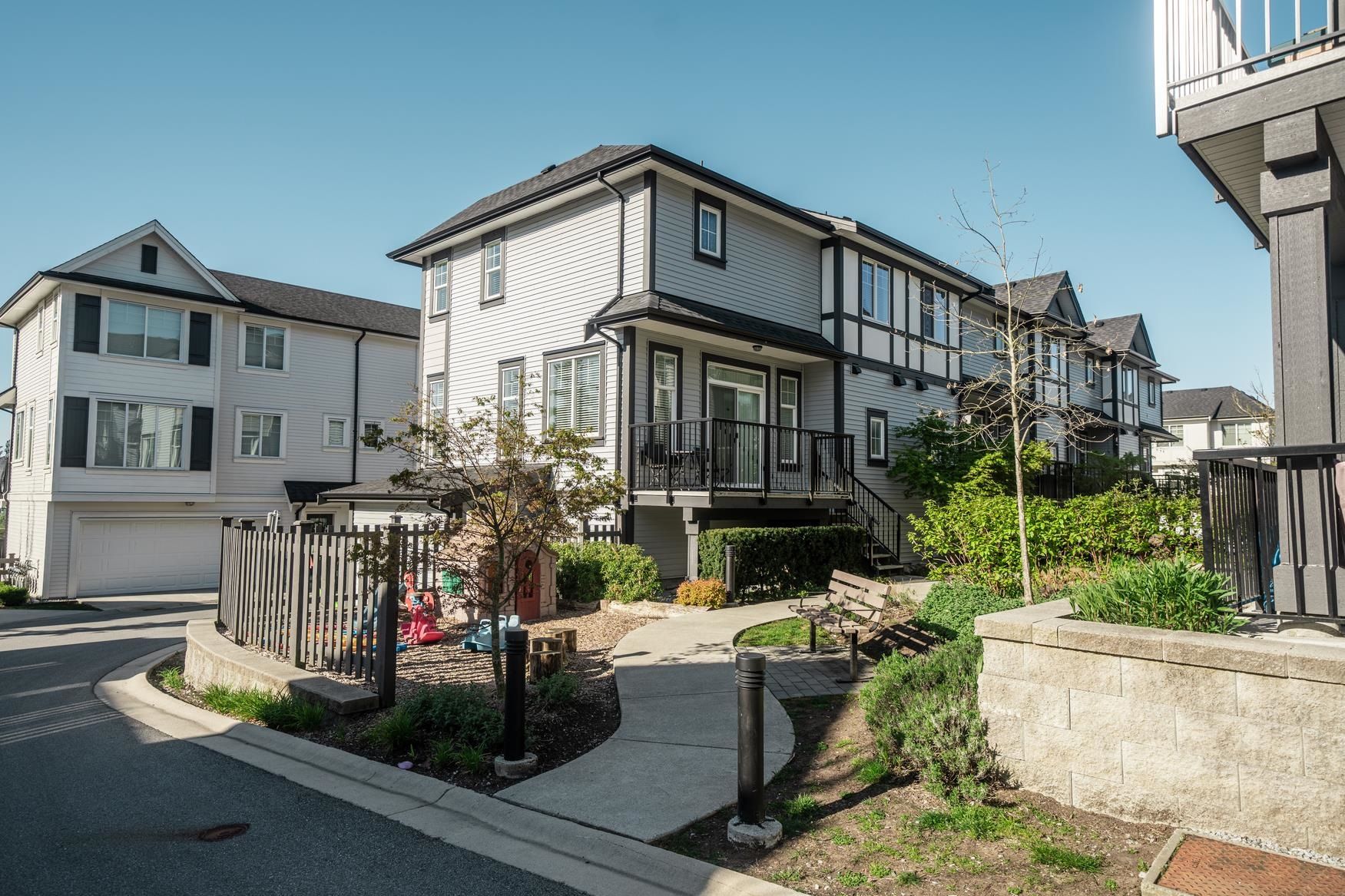 Townhouse for sale in Maple Ridge, Maple Ridge, 37 11272 240 Street, 263115945 | Realtylink.org
