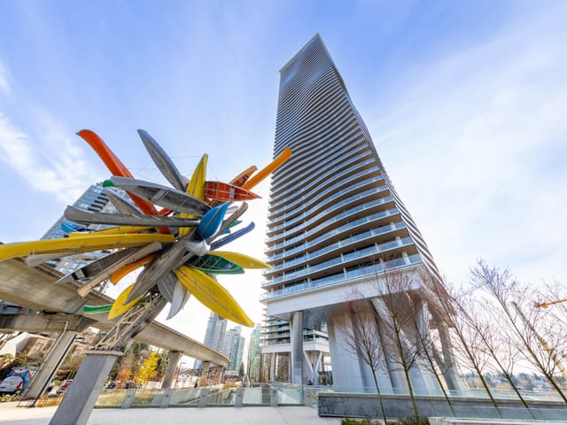 Apartment for sale in Burnaby, Burnaby North, 310 4880 Lougheed Highway, 263116006 | Realtylink.org