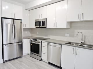 Apartment for rent in Surrey, North Surrey, 13978 Fraser Hwy, 263116040 | Realtylink.org