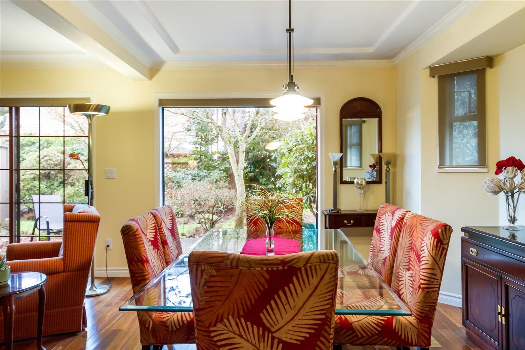 Townhouse for sale in Surrey, South Surrey White Rock, 1 15140 20 Avenue, 263116058 | Realtylink.org